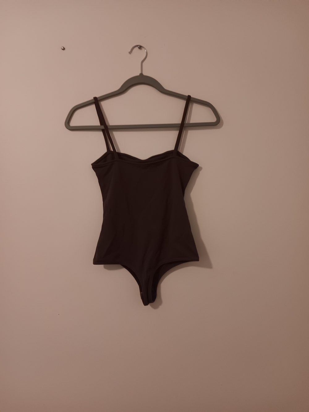 Intimately By Free People Dark Gray Seamless Strappy Thong Bodysuit NWOT Size XS - Picture 3 of 5